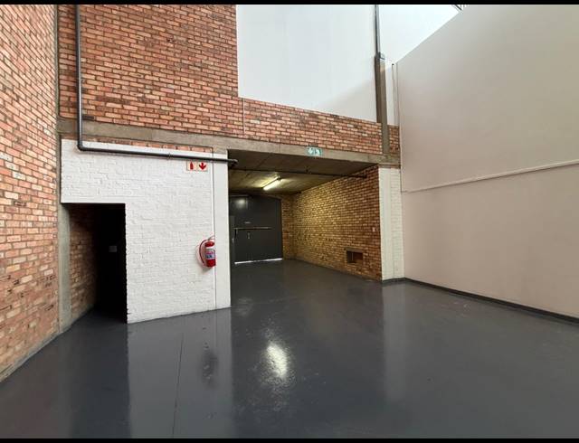 648M² WAREHOUSE TO LET IN RANDJESPARK